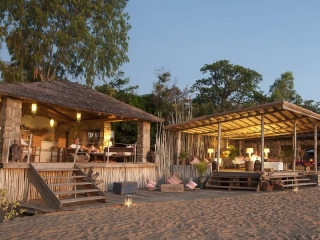 c201104_KayaMawa_687DavidRogers