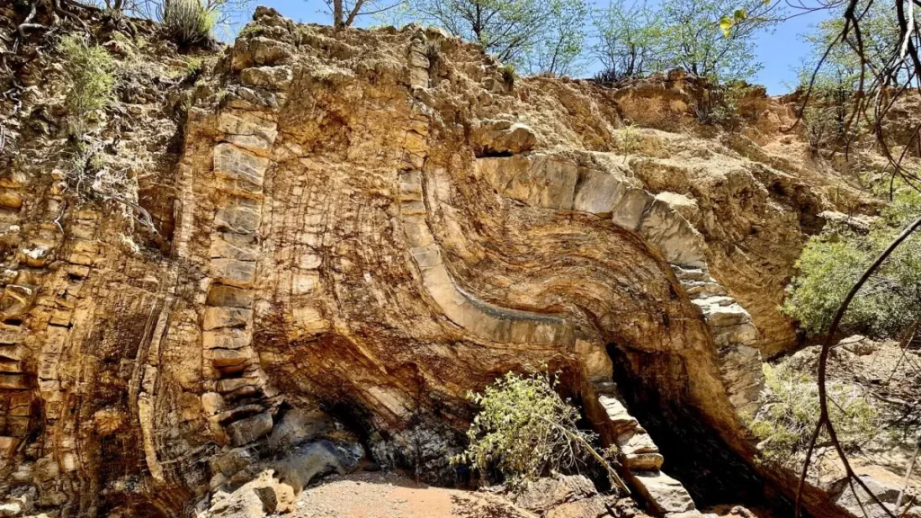 rock-formation-1024x576